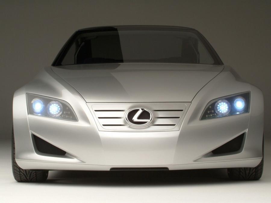  Lexus LF-C Concept 2004 года  (фото 44 из 112)